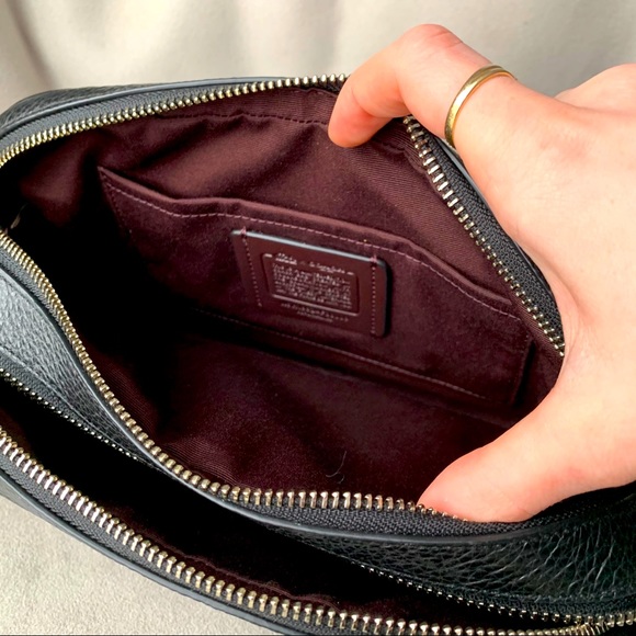 Limited Edition // Star Wars X Coach Jes Crossbody - Picture 12 of 13